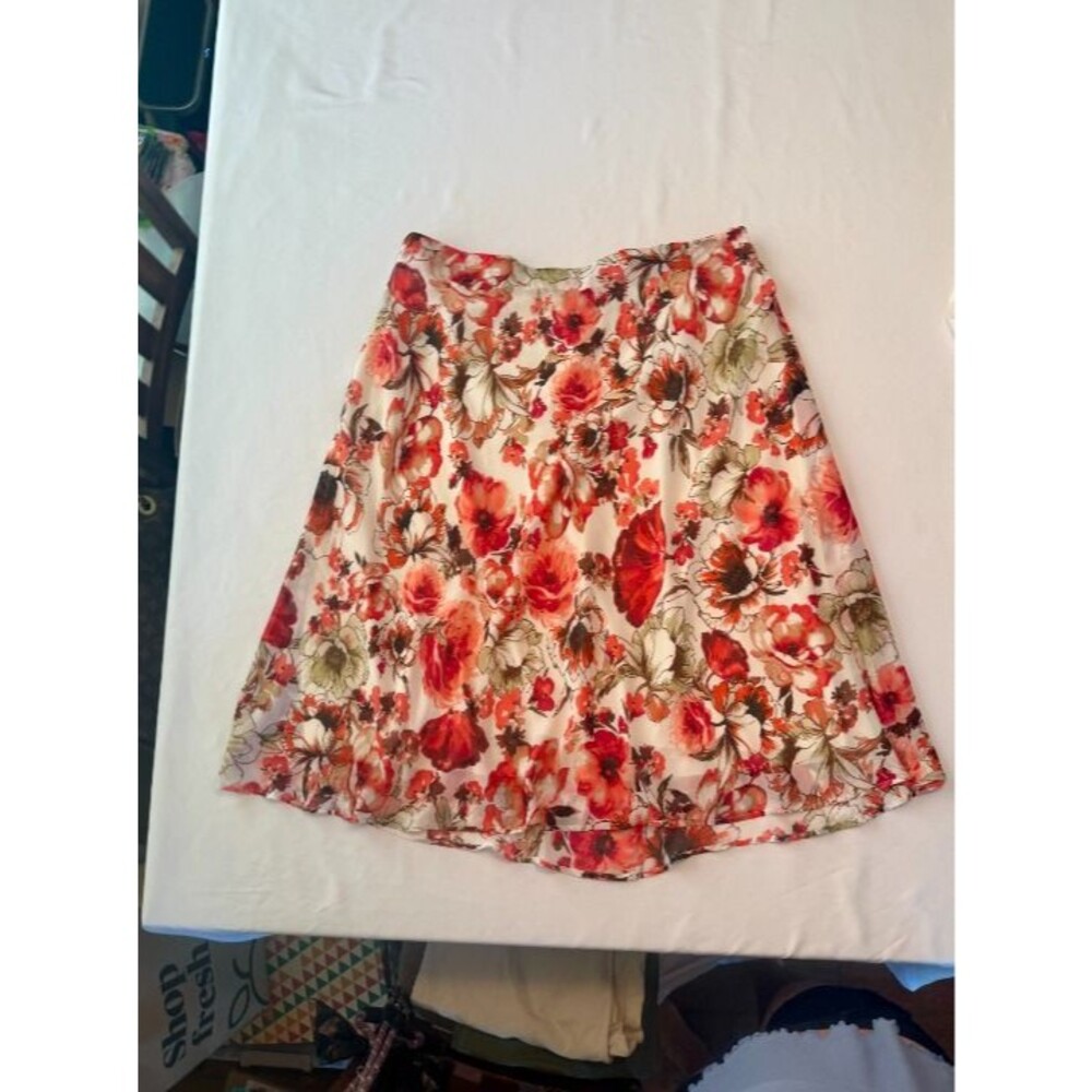 Avenue Women's floral skirt size 18/20 - Picture 4 of 5